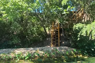 610 River Rd, Martindale, TX 78655 - Photo 15