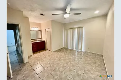 421 W San Antonio, San Marcos, TX 78666 - Photo 15