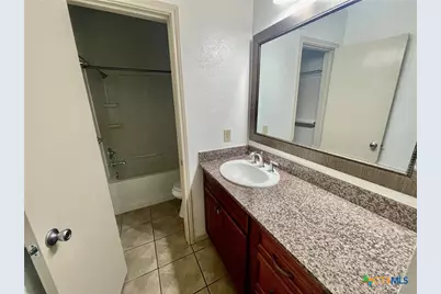 421 W San Antonio, San Marcos, TX 78666 - Photo 21