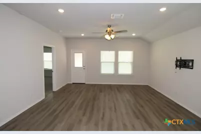 2466 Bee Creek Drive, Copperas Cove, TX 76522 - Photo 5