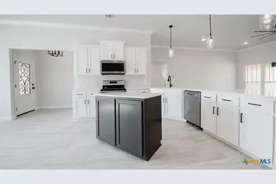 1321 Red Rock Road, Hewitt, TX 76643 - Photo 17