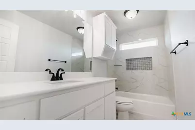 1321 Red Rock Road, Hewitt, TX 76643 - Photo 21