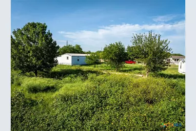 308 Alysia Circle, New Braunfels, TX 78130 - Photo 15