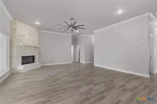 1313 Red Rock Rd, Hewitt, TX 76643 - Photo 3