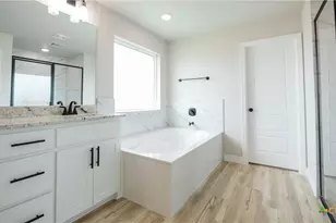 1404 Tahonta Dr, Hewitt, TX 76643 - Photo 15