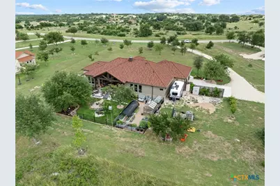 128 Strada Luca, Florence, TX 76527 - Photo 45