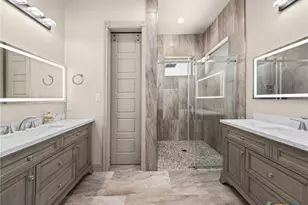 128 Strada Luca, Florence, TX 76527 - Photo 23