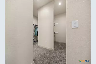 128 Strada Luca, Florence, TX 76527 - Photo 27