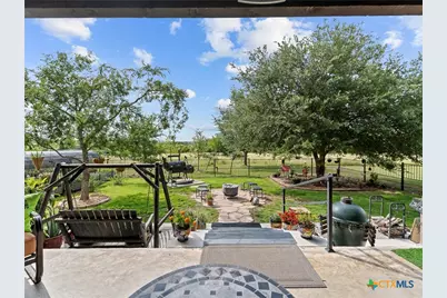 128 Strada Luca, Florence, TX 76527 - Photo 39