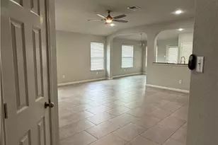 2252 Hawk Dr, New Braunfels, TX 78130 - Photo 5