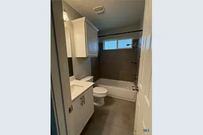 2252 Hawk Drive, New Braunfels, TX 78130 - Photo 27