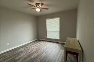 2252 Hawk Dr, New Braunfels, TX 78130 - Photo 25