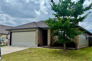 2252 Hawk Dr, New Braunfels, TX 78130 - Photo 1