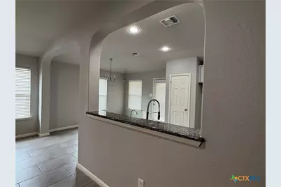 2252 Hawk Drive, New Braunfels, TX 78130 - Photo 9