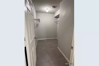 2252 Hawk Drive, New Braunfels, TX 78130 - Photo 29