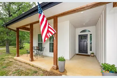 405 Woodlands Drive, Bastrop, TX 78602 - Photo 3