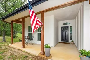 405 Woodlands Dr, Bastrop, TX 78602 - Photo 3