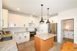 405 Woodlands Dr, Bastrop, TX 78602 - Photo 21