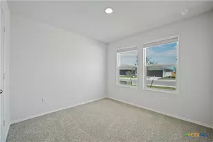 465 Payton Dr, New Braunfels, TX 78130 - Photo 17