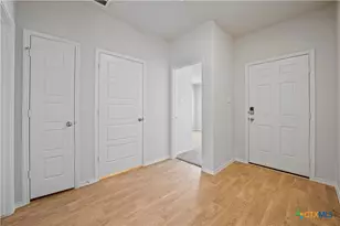 465 Payton Dr, New Braunfels, TX 78130 - Photo 5