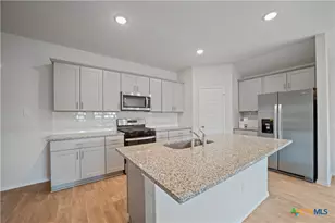 465 Payton Dr, New Braunfels, TX 78130 - Photo 11