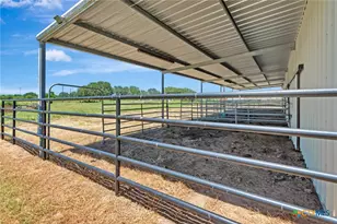 202 Prairie View, Victoria, TX 77904 - Photo 31