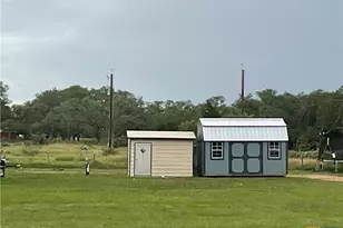 46 Co Rd 400, Yoakum, TX 77995 - Photo 9