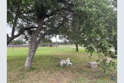 46 County Road 400, Yoakum, TX 77995 - Photo 11