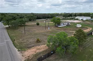 46 Co Rd 400, Yoakum, TX 77995 - Photo 23