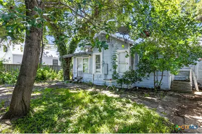 409 E Bowie Street, Luling, TX 78648 - Photo 19