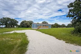 375 Alto Ln, Waco, TX 76705 - Photo 3