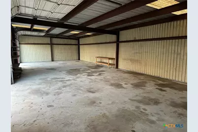 9605 N Navarro Street, Victoria, TX 77904 - Photo 15