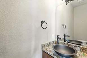 1642 Mikula Pl, New Braunfels, TX 78130 - Photo 33