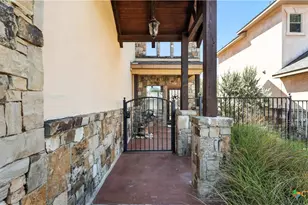 1642 Mikula Pl, New Braunfels, TX 78130 - Photo 3