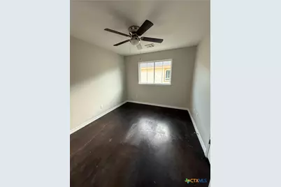 1710 East Avenue J, Lampasas, TX 76550 - Photo 11