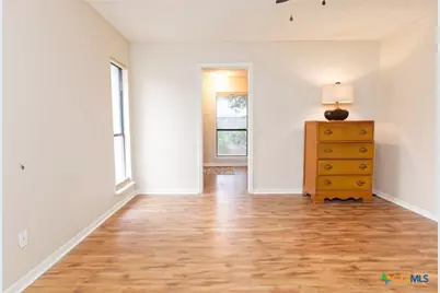 401 Mariner Drive, Victoria, TX 77901 - Photo 13