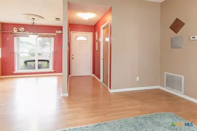 401 Mariner Drive, Victoria, TX 77901 - Photo 7