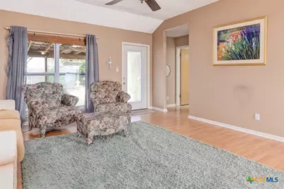 401 Mariner Drive, Victoria, TX 77901 - Photo 5