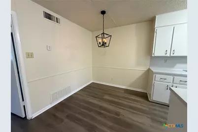 2902 Lake Road #7, Killeen, TX 76543 - Photo 3