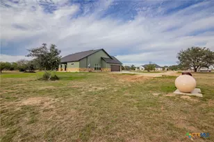 405 Battle Dr, Fannin, TX 77963 - Photo 27