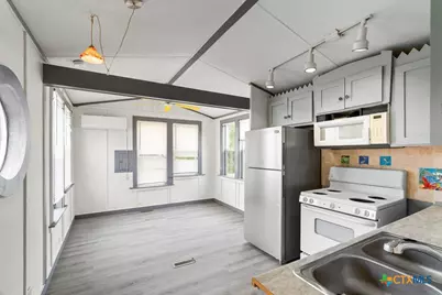 914,916,918 Mission Street, Rockport, TX 78382 - Photo 15