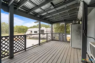 914 916 918 Mission St, Rockport, TX 78382 - Photo 17