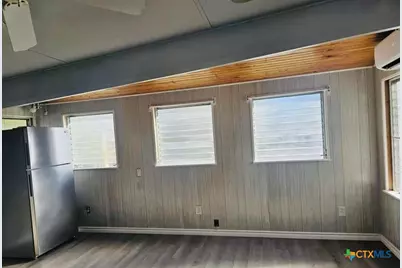 914,916,918 Mission Street, Rockport, TX 78382 - Photo 19