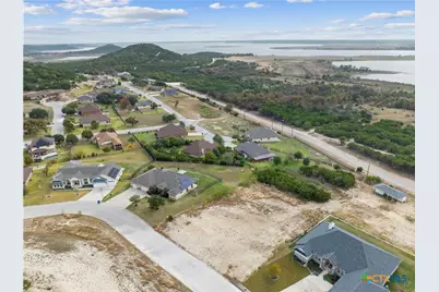 1926 Fall Creek Drive, Harker Heights, TX 76548 - Photo 9