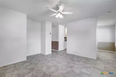 4806 Luz Avenue, San Antonio, TX 78237 - Photo 7