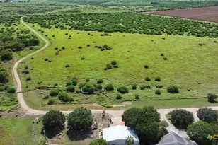 868 Shannon Ln, Port Lavaca, TX 77979 - Photo 43