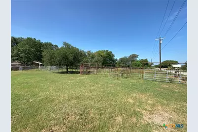 2082 Fm 318, Hallettsville, TX 77964 - Photo 23
