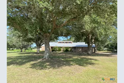 2082 Fm 318, Hallettsville, TX 77964 - Photo 39