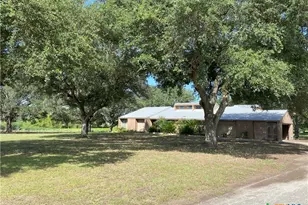 2082 FM318, Hallettsville, TX 77964 - Photo 1