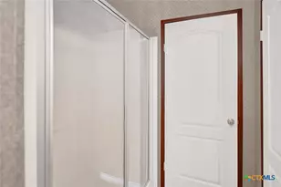 345 Shorthorn Rd, Stockdale, TX 78160 - Photo 25